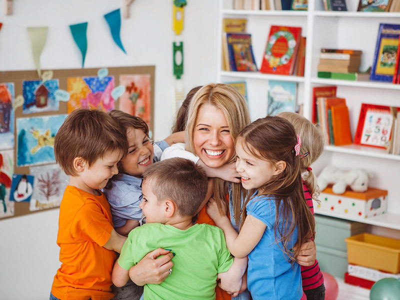 Eraõpetajate tunnid kooliõpilastele ja üliõpilastele Tallinnas