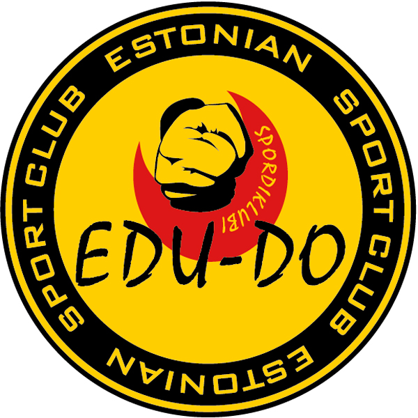 Laps karate kimonos treeningul